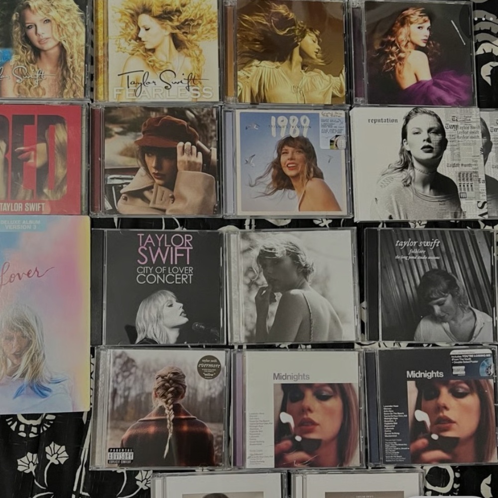 ATTENTION SWIFTIES